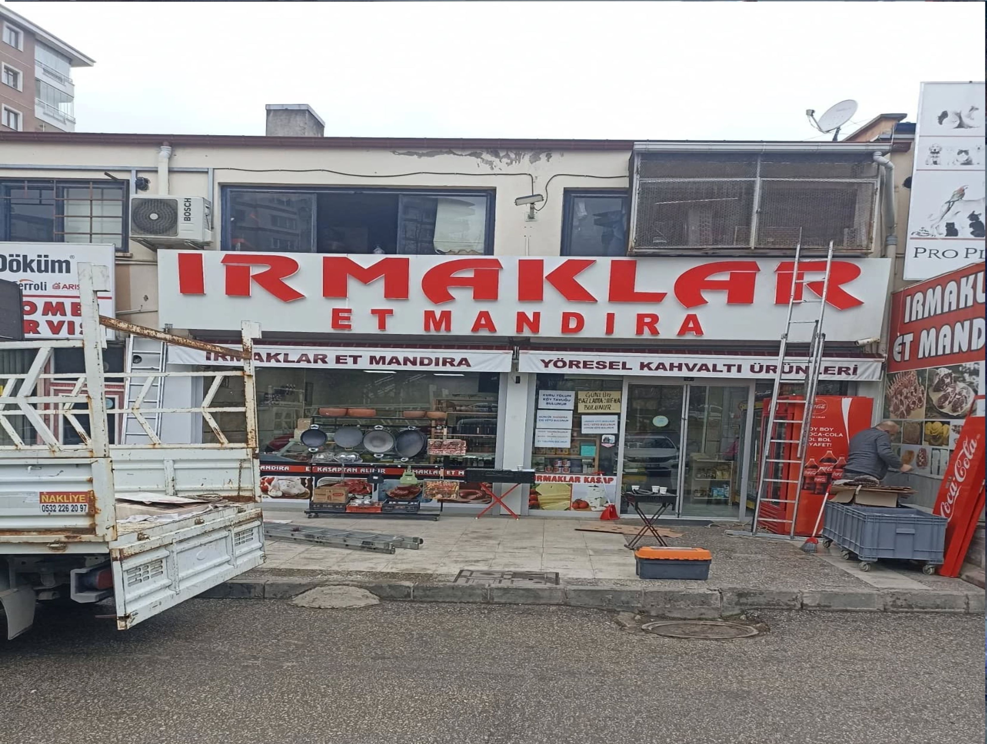 isiskli pleksi kasap tabelasi